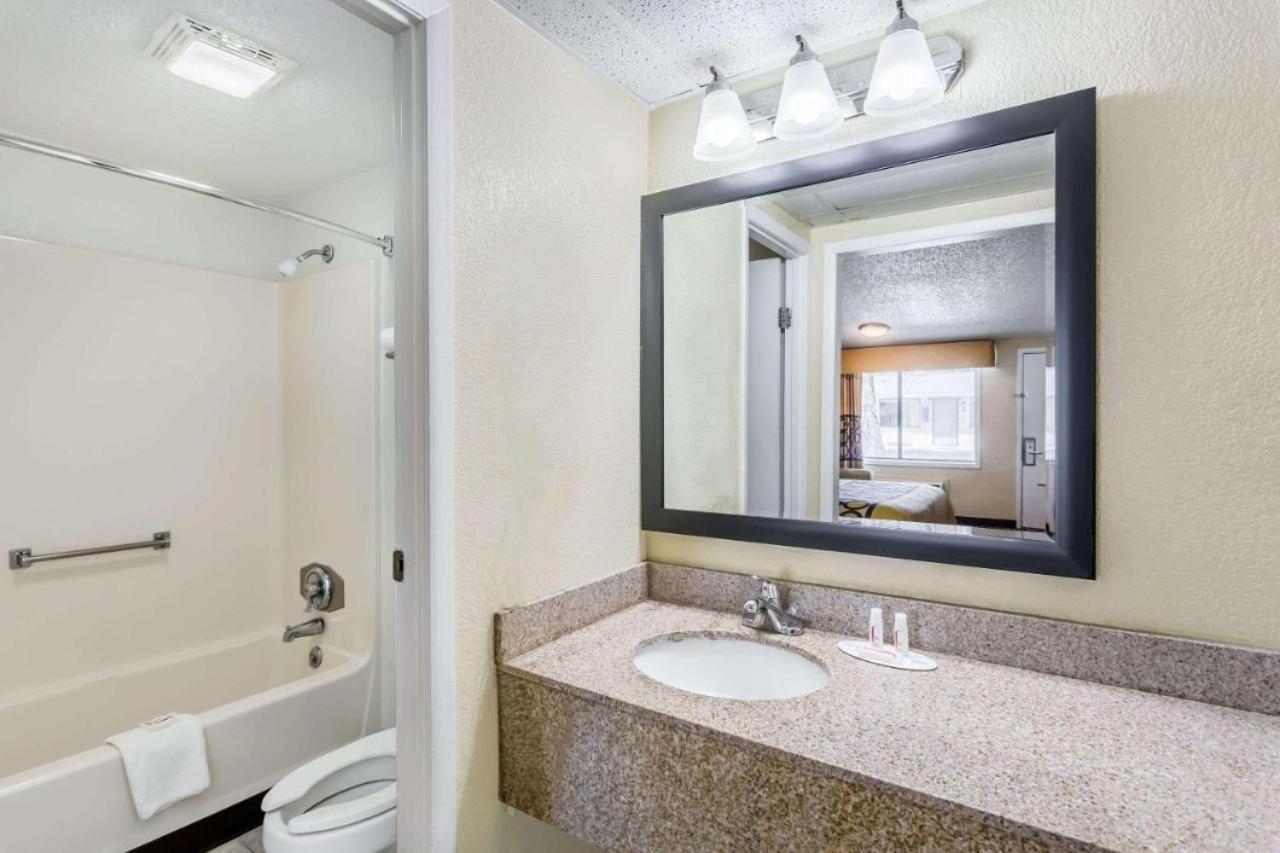 Amerivu Inn & Suites-Extended Stay Aberdeen Eksteriør bilde